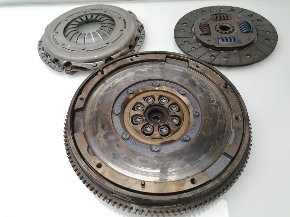 Kit embrague SUBARU LEGACY BERL./FAMILIAR B11 (BD/BG) 3