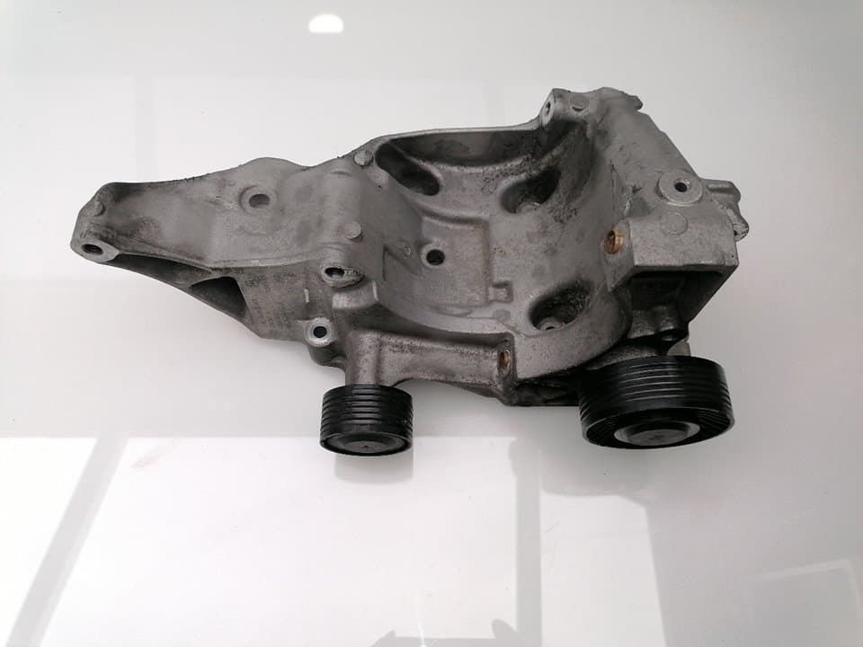 Soporte alternador BMW SERIE 1 LIM