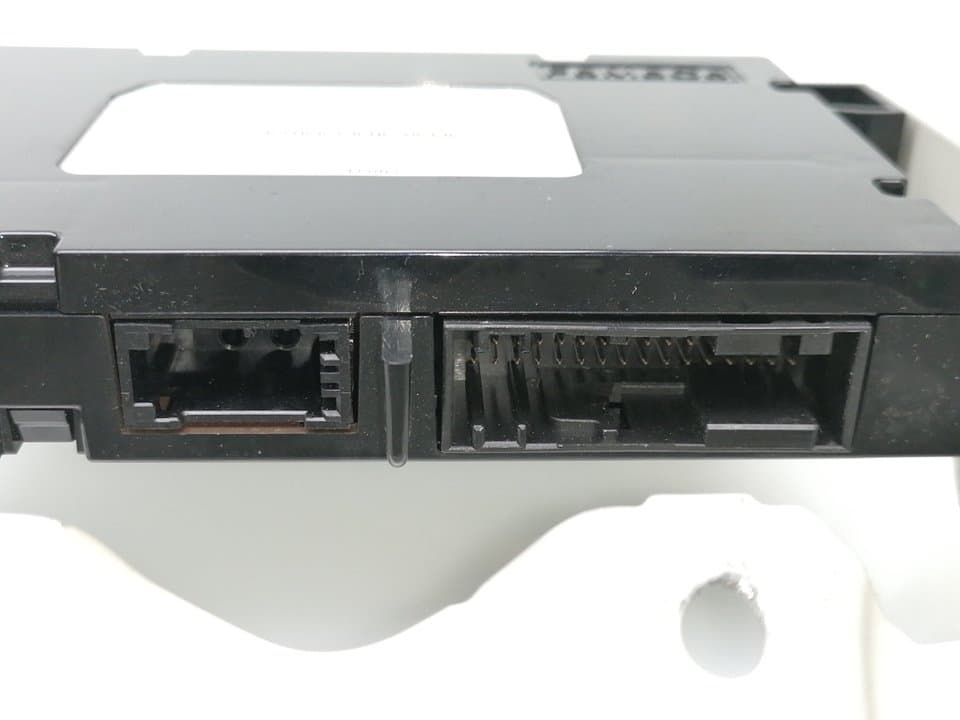 Modulo electronico VOLVO V50 FAMILIAR 4