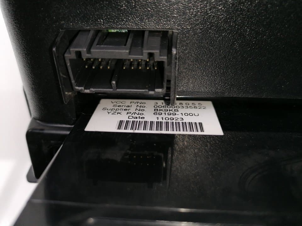Mando multifuncion VOLVO V50 FAMILIAR 2