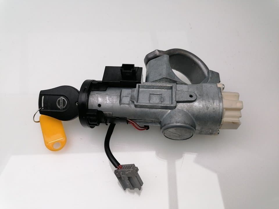 Conmutador de arranque NISSAN JUKE (F15) 5