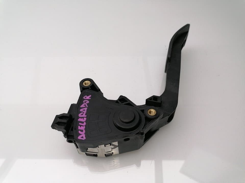 Pedal acelerador NISSAN JUKE (F15) 3