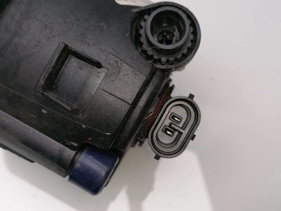 Faro antiniebla izquierdo NISSAN JUKE (F15) 3