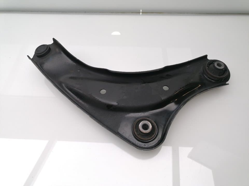 Brazo suspension inferior delantero izquierdo NISSAN JUKE (F15) 2