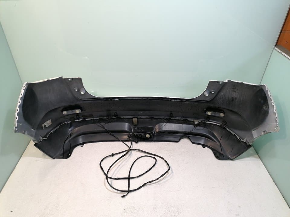 Paragolpes trasero NISSAN JUKE (F15) 4