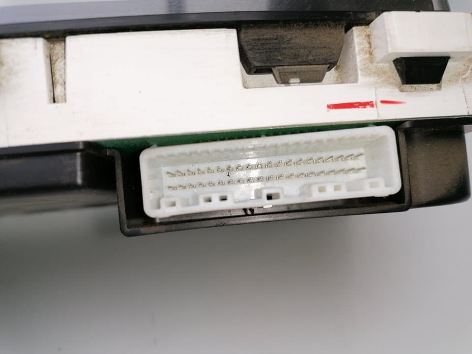 Cuadro instrumentos TOYOTA COROLLA (E12) 4