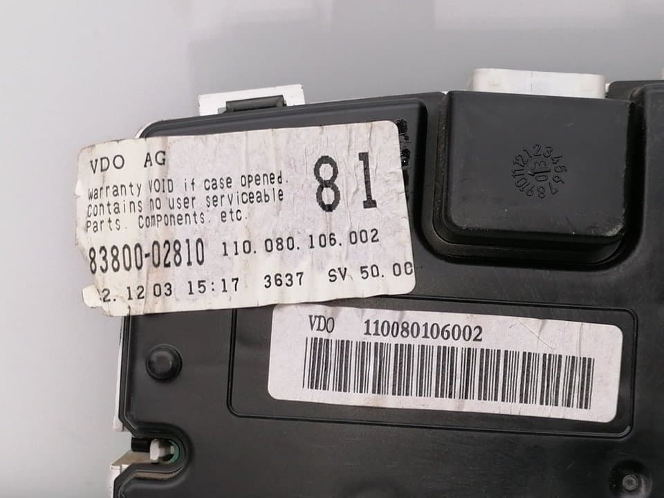 Cuadro instrumentos TOYOTA COROLLA (E12) 3