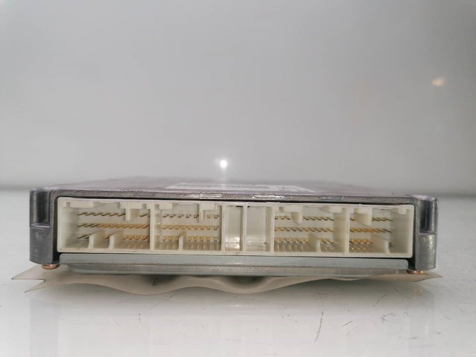 Centralita motor uce TOYOTA COROLLA (E12) 2
