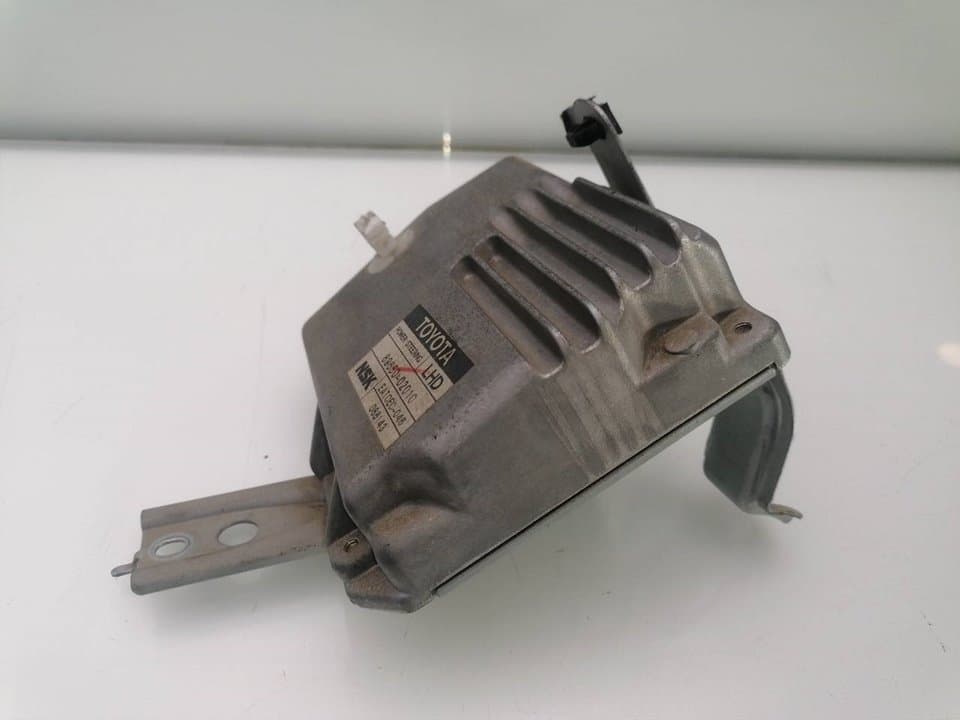 Modulo electronico TOYOTA COROLLA (E12) 2