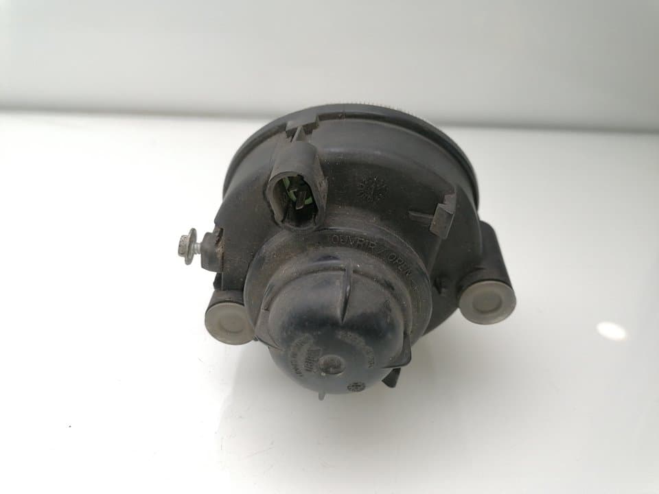 Faro antiniebla izquierdo RENAULT MEGANE I COACH/COUPE (DA0) 3