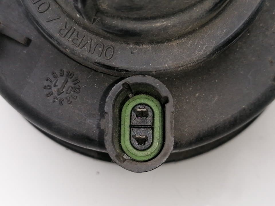 Faro antiniebla izquierdo RENAULT MEGANE I COACH/COUPE (DA0) 2