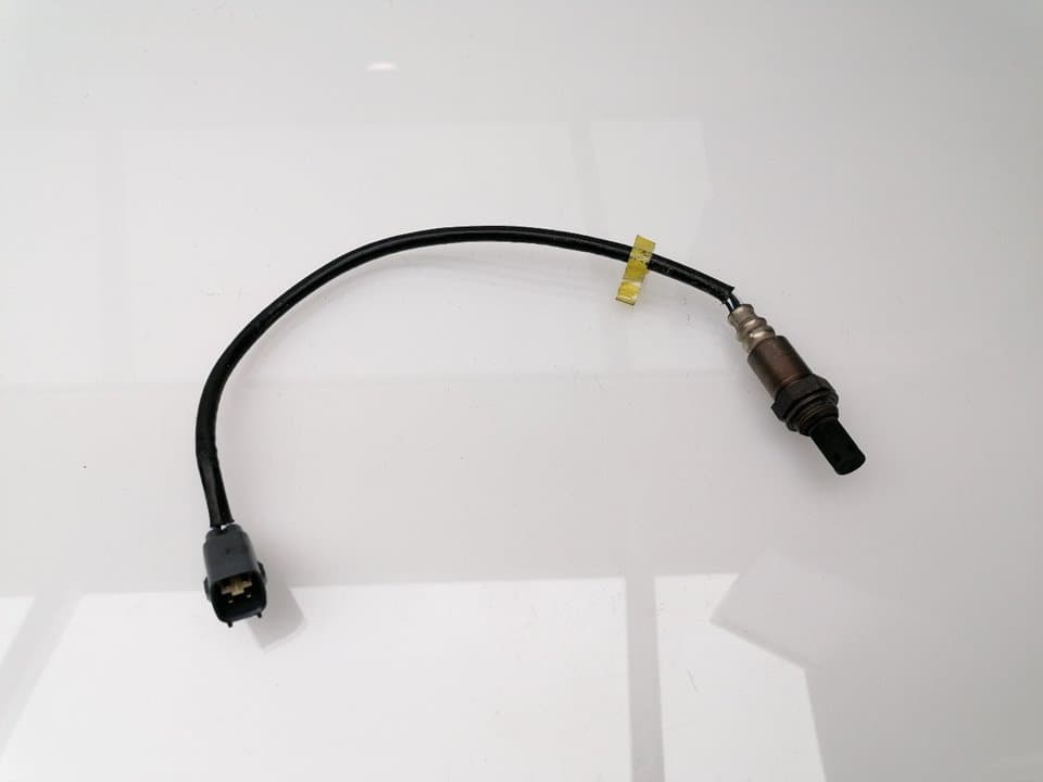 Sonda lambda TOYOTA AVENSIS