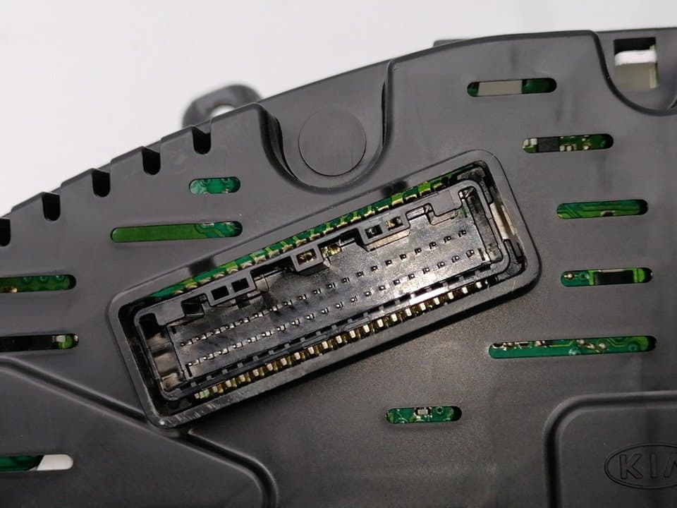 Cuadro instrumentos KIA SPORTAGE 4