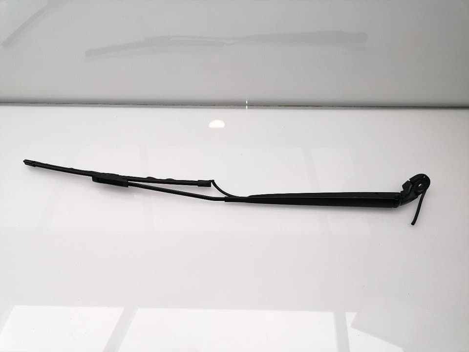 Brazo limpia delantero derecho CITROEN C4 CACTUS