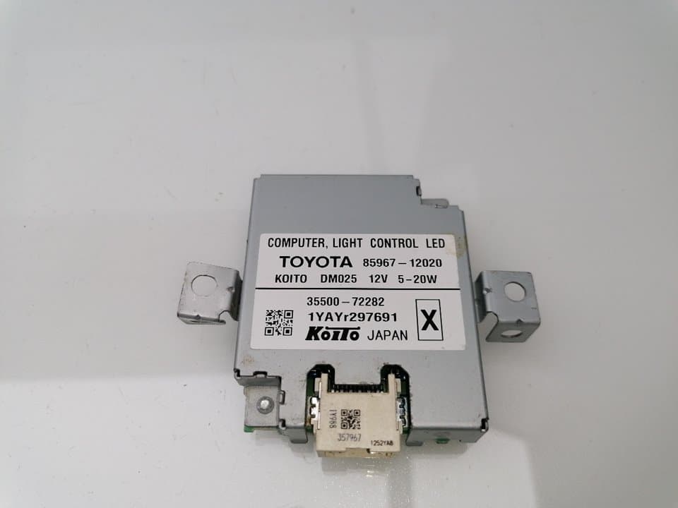 Centralita faros xenon TOYOTA C-HR