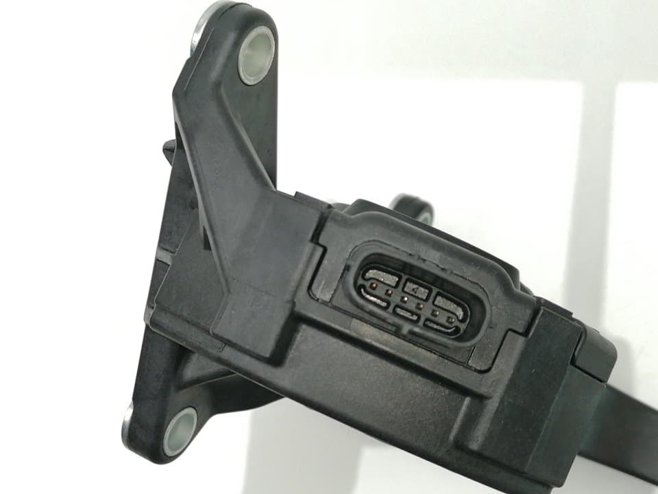 Pedal acelerador TOYOTA C-HR 4