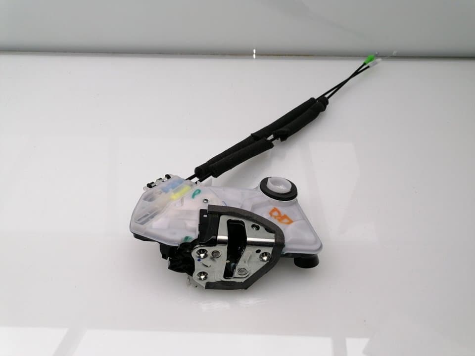 Cerradura puerta delantera derecha TOYOTA C-HR