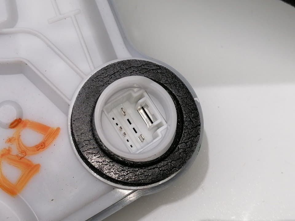 Cerradura puerta delantera derecha TOYOTA C-HR 3