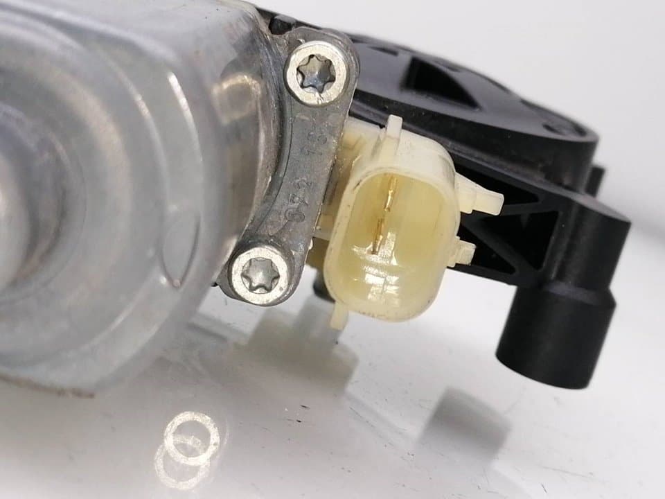 Motor elevalunas delantero derecho MERCEDES-BENZ SPRINTER III FURGÓN RWD / AWD (02-2018->) 3
