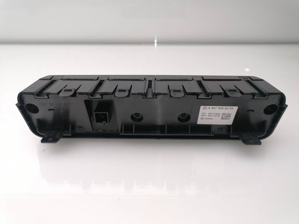 Recambio MERCEDES-BENZ SPRINTER III FURGÓN RWD / AWD (02-2018->) ref. A9079056205 4