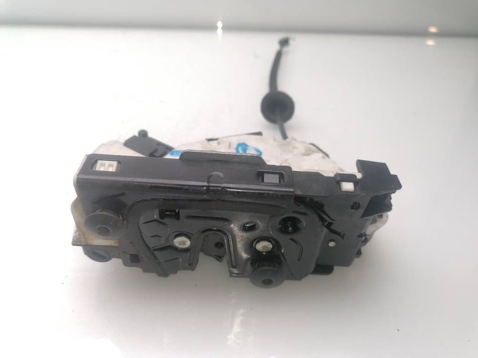 Cerradura puerta trasera derecha VOLKSWAGEN GOLF VI VARIANT (AJ5)