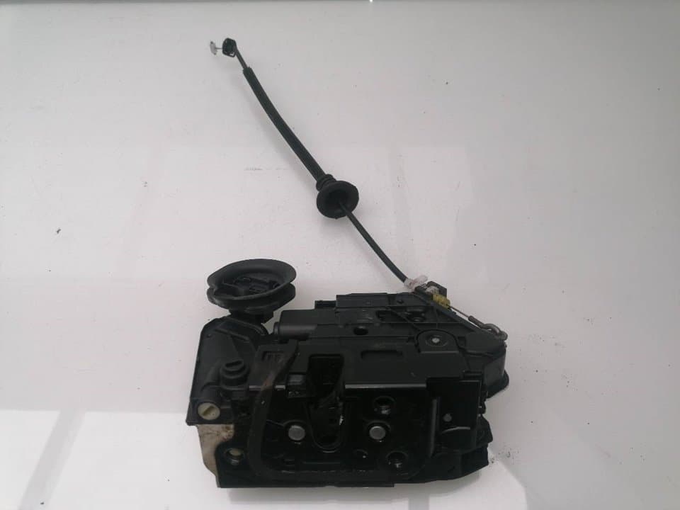 Cerradura puerta trasera izquierda VOLKSWAGEN GOLF VI VARIANT (AJ5) 3