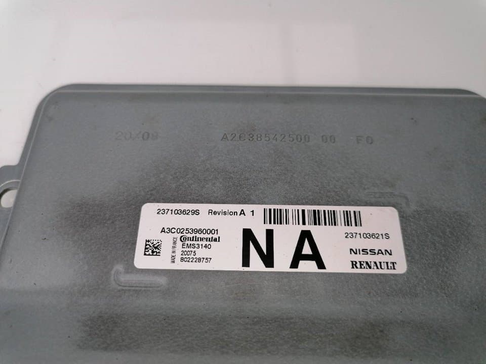 Centralita motor uce DACIA SANDERO 4