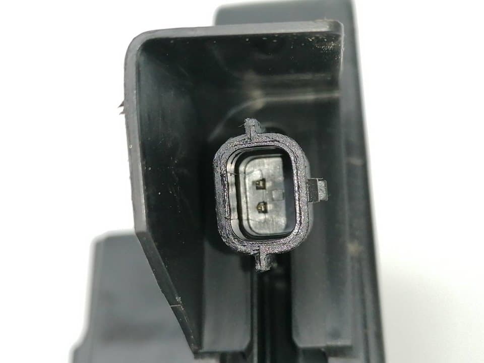 Cerradura puerta delantera derecha DACIA SANDERO 4