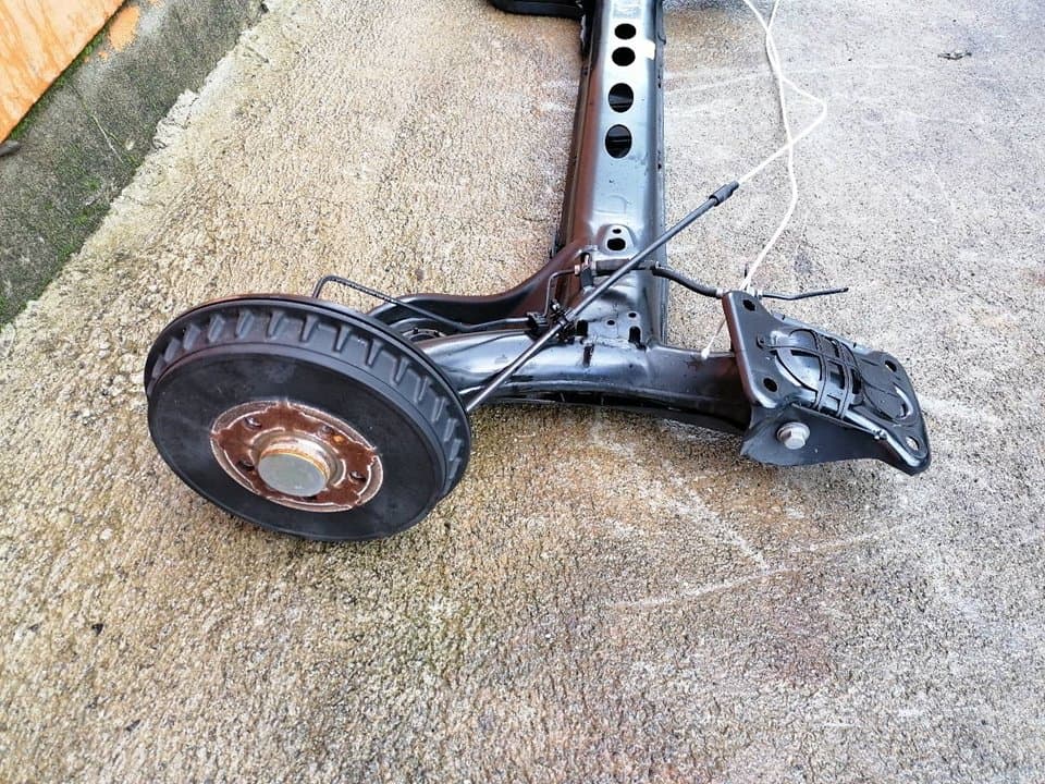 Puente trasero VOLKSWAGEN POLO 4