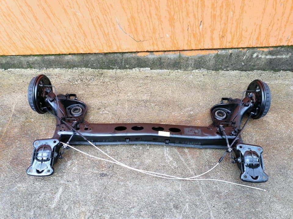 Puente trasero VOLKSWAGEN POLO