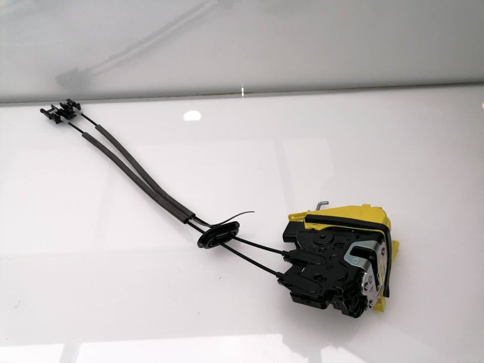 Cerradura puerta delantera derecha KIA NIRO