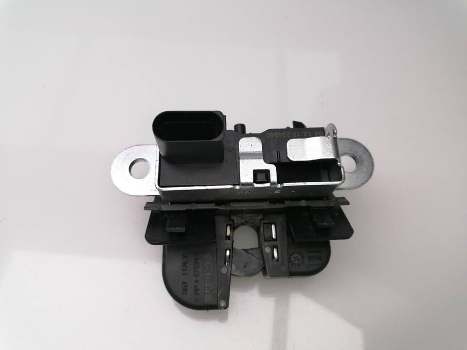 Cerradura maletero / porton SEAT IBIZA (6L1) 4