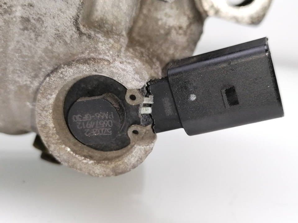 Recambio SEAT IBIZA (6L1) ref. 5Q0820803D 2