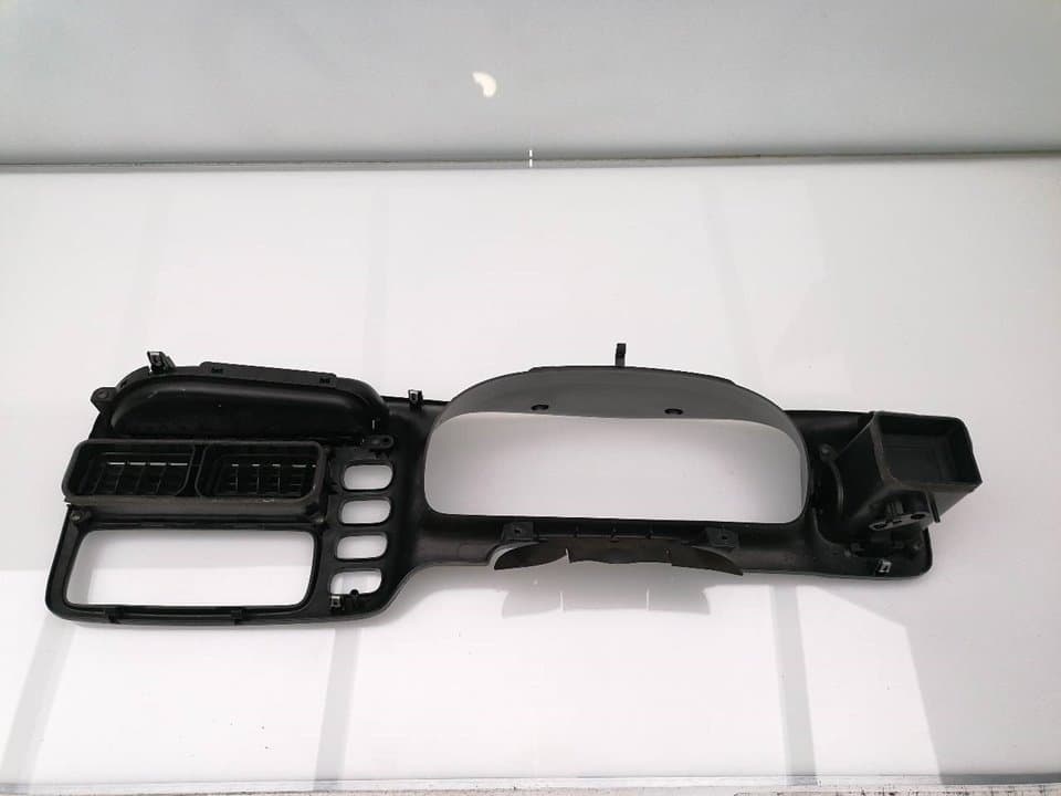 Plastico SUZUKI GRAND VITARA 5 PUERTAS SQ (FT) 2