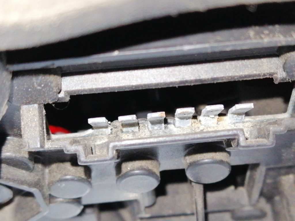 Piloto trasero izquierdo SEAT IBIZA (6K) 3