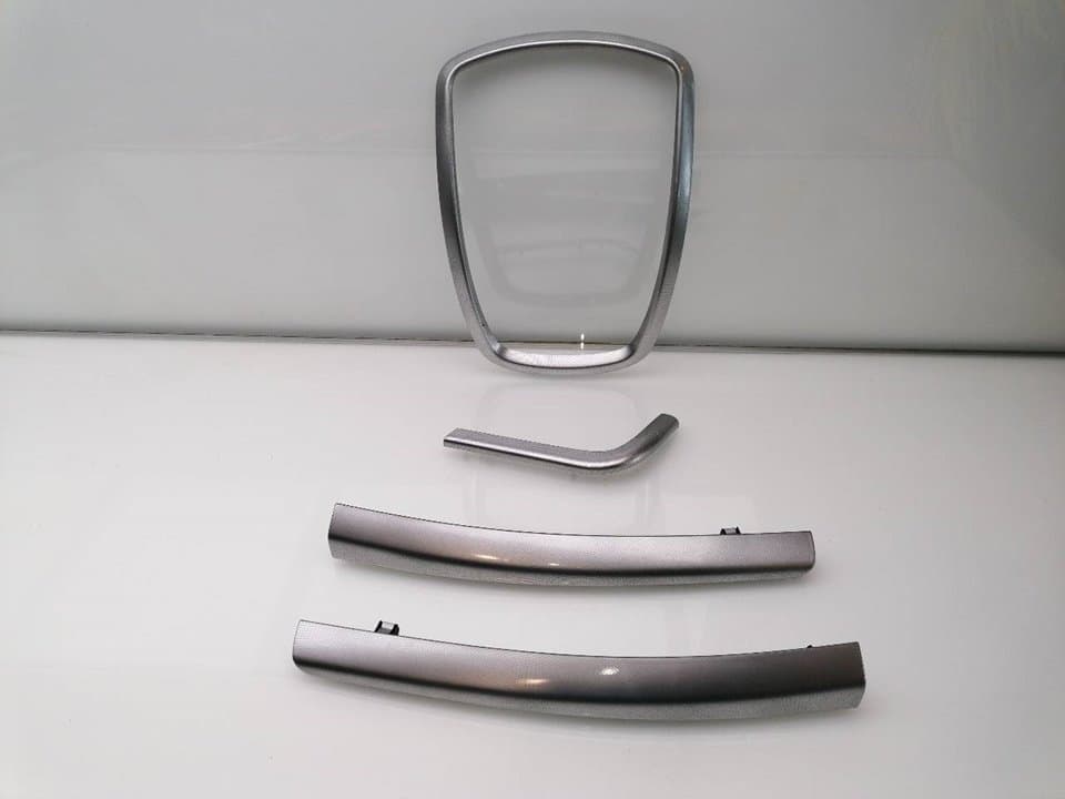 Plastico PEUGEOT 207 SW