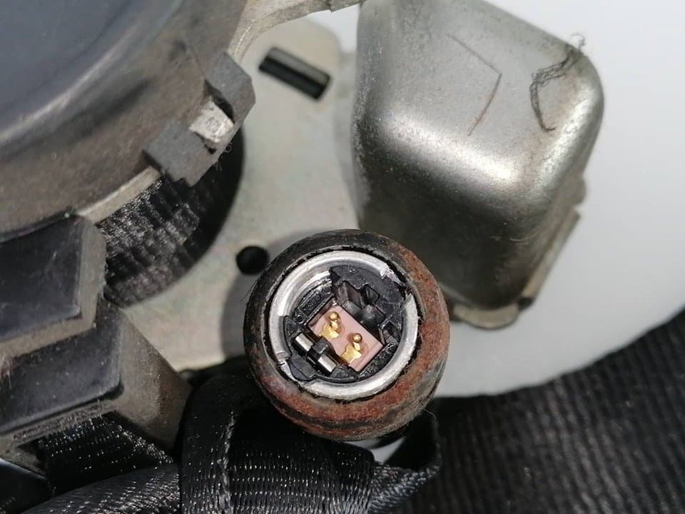 Cinturon seguridad delantero derecho PEUGEOT 207 SW 4