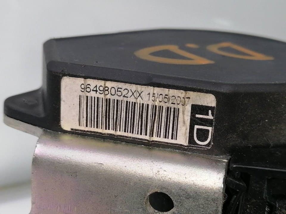 Cinturon seguridad delantero derecho PEUGEOT 207 SW 2