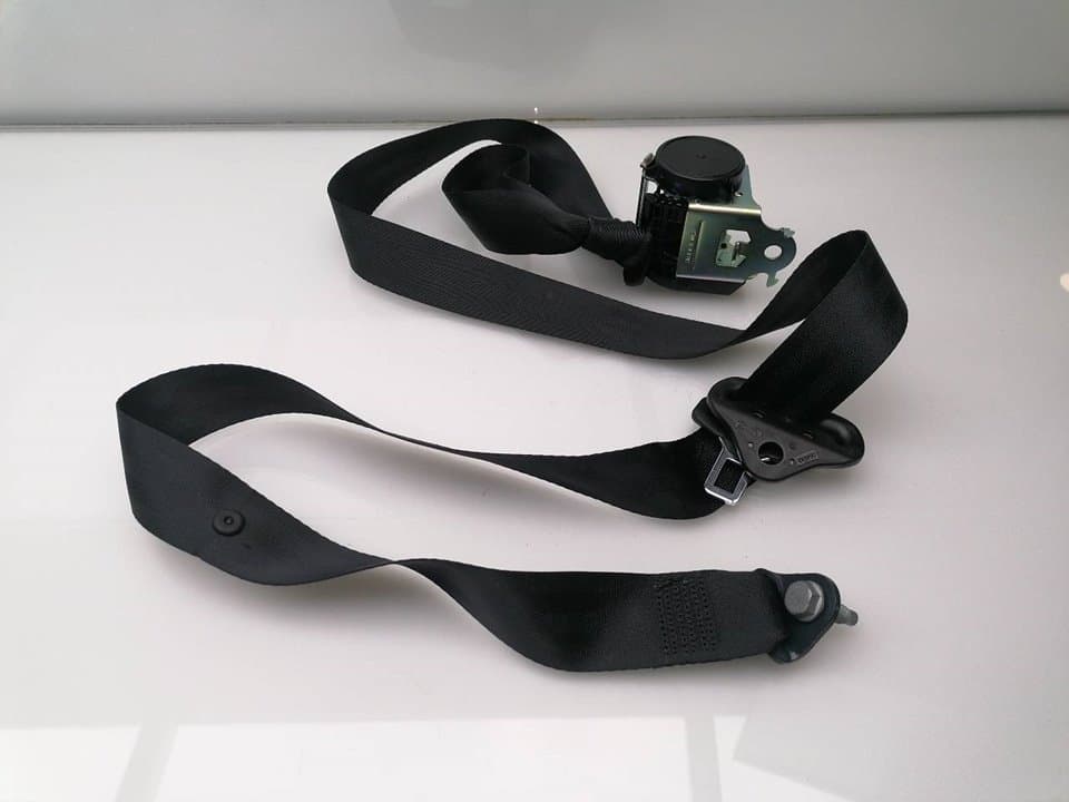 Cinturon seguridad trasero derecho PEUGEOT 208 3
