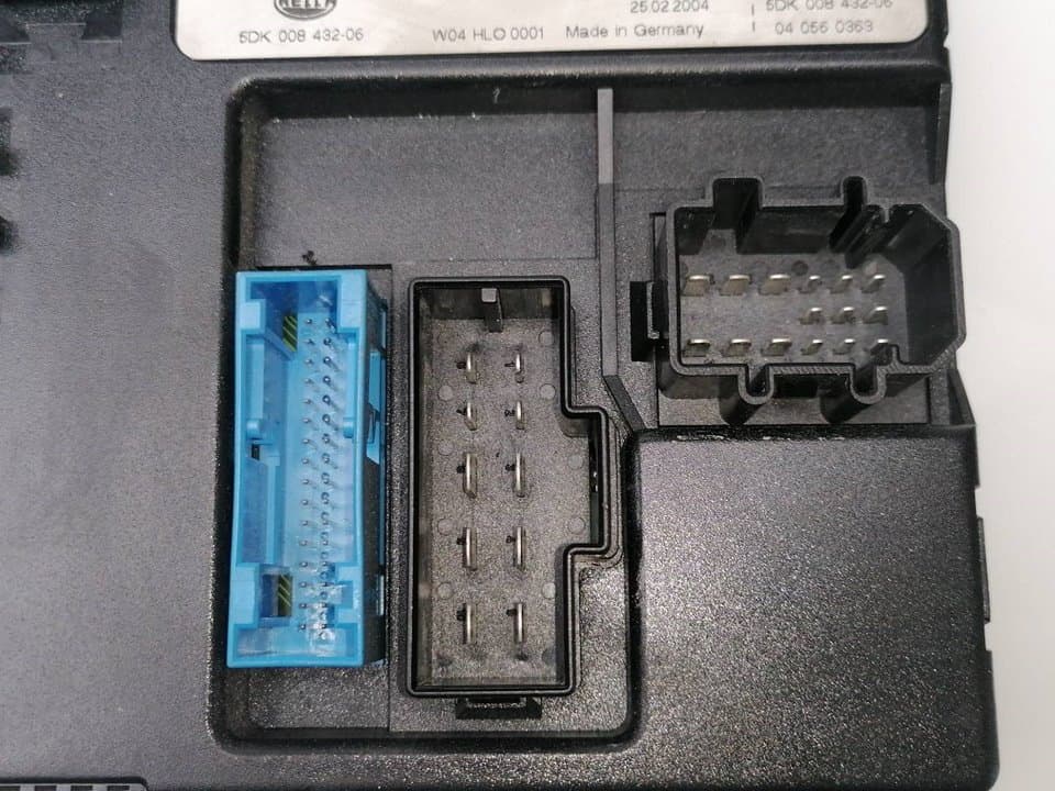 Modulo electronico AUDI A8 (4E2) 3