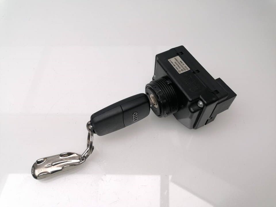 Conmutador de arranque AUDI A8 (4E2)