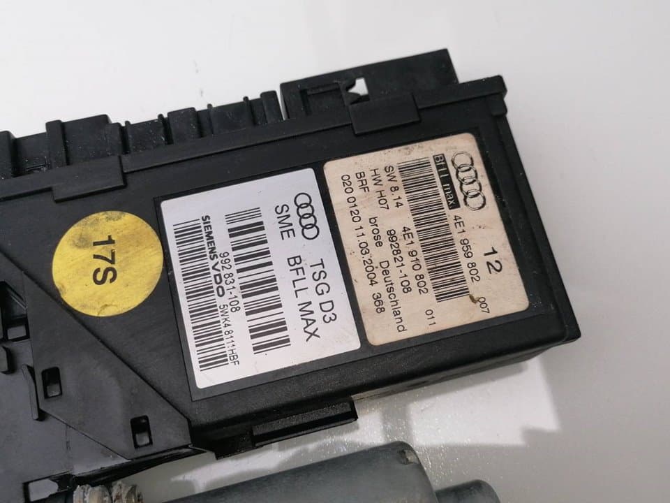 Motor elevalunas delantero derecho AUDI A8 (4E2) 3