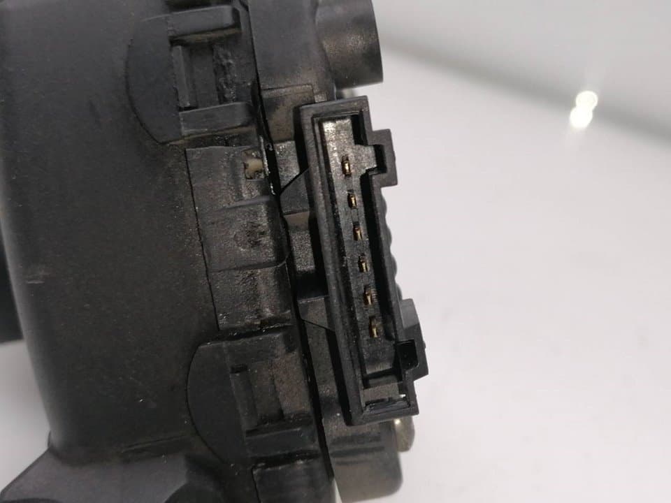 Pedal acelerador AUDI A8 (4E2) 2
