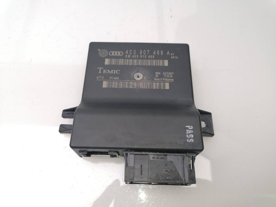 Modulo electronico AUDI A8 (4E2)