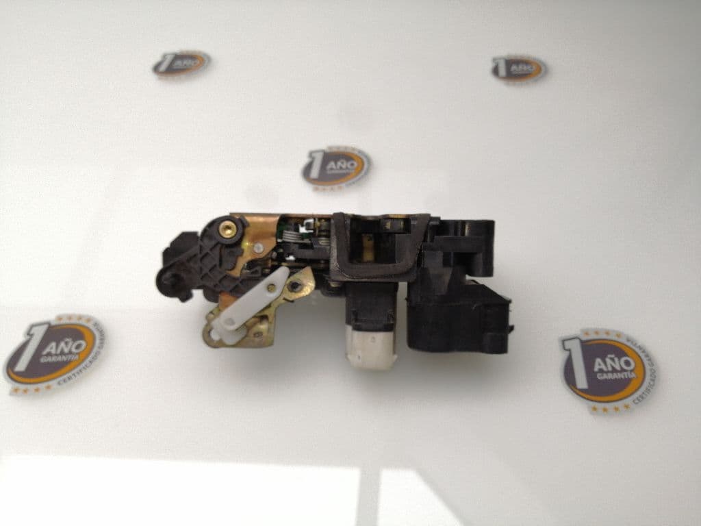 Cerradura puerta trasera izquierda OPEL FRONTERA B 3