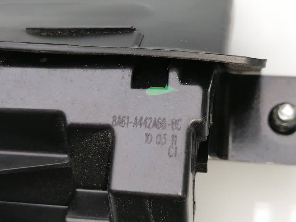Cerradura maletero / porton FORD FIESTA (CE1) 4