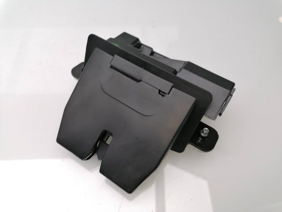 Cerradura maletero / porton FORD FIESTA (CE1) 3