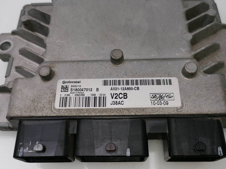 Centralita motor uce FORD FIESTA (CE1) 4