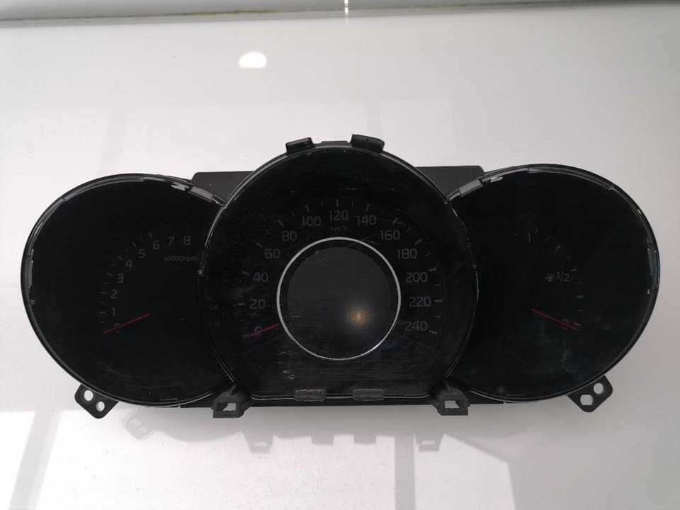Cuadro instrumentos KIA CEED