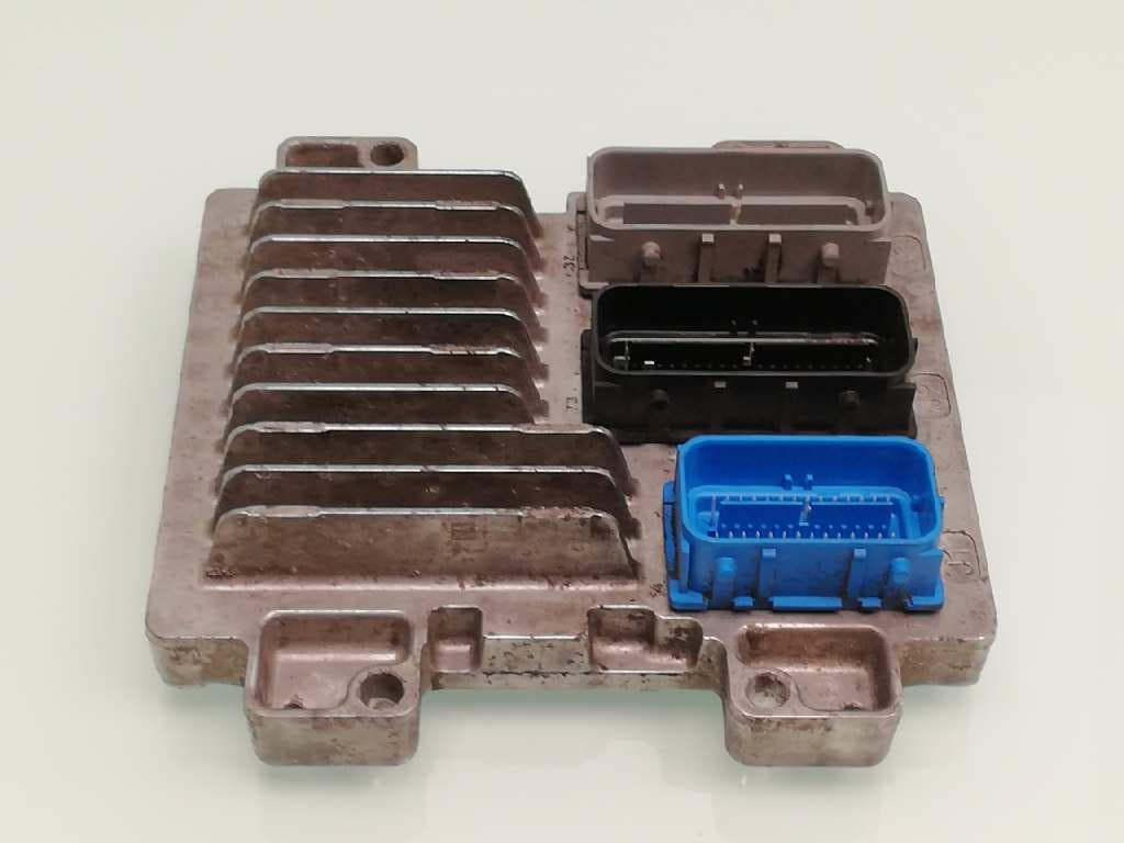 Centralita motor uce OPEL CORSA E 3